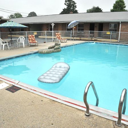 Dutch Motel By Oyo Near Hershey Park Palmyra Extérieur photo